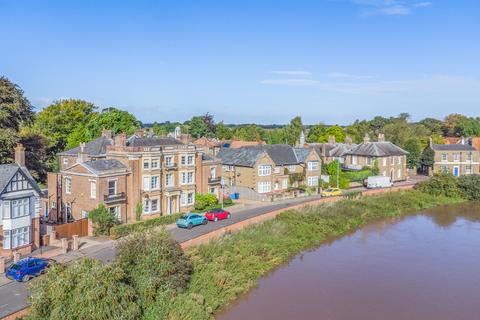 6 bedroom character property for sale, North Brink, Wisbech
