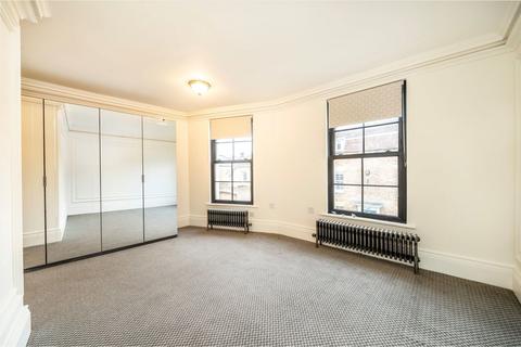 2 bedroom flat to rent, Thames Street, Sunbury-On-Thames TW16