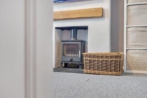 3 bedroom semi-detached house for sale, Lonsdale Way, Oakham LE15