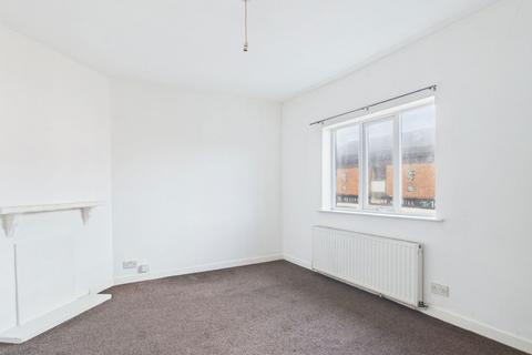 1 bedroom flat to rent, Derby Street, Ormskirk, Lancashire, L39 2DE