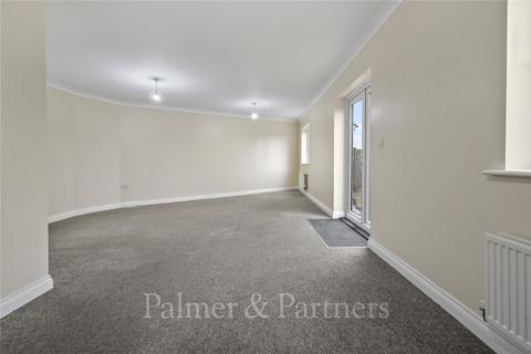 3 bedroom terraced house to rent, Avitus Way, Highwoods, Colchester, Essex, CO4