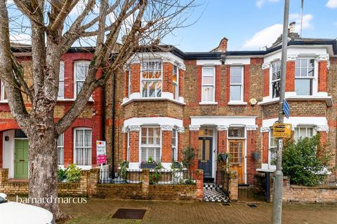 4 bedroom terraced house for sale, Ingelow Road, London