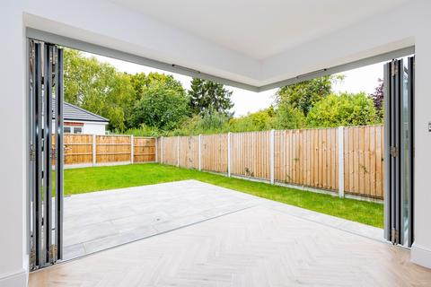 undefined, Edmondson Close, Dunchurch, Rugby