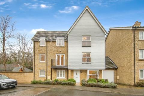 5 bedroom detached house for sale, Dove House Meadow, Great Cornard, Sudbury