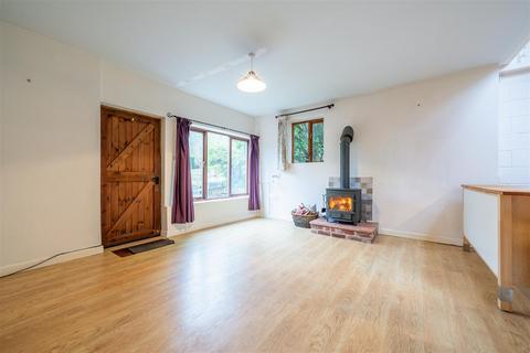 1 bedroom barn conversion to rent, The Barn, Bucknell