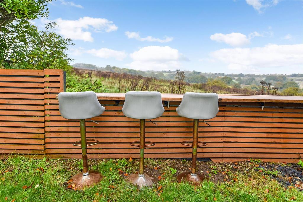 Garden Bar.jpg