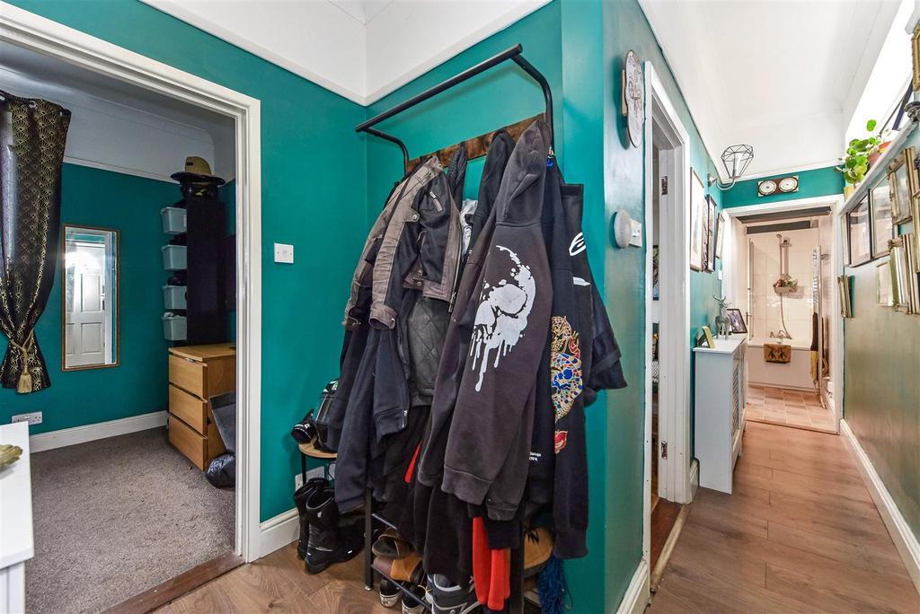 Hallway.jpg
