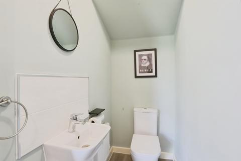 3 bedroom end of terrace house for sale, Parker Close, Brize Norton, Carterton