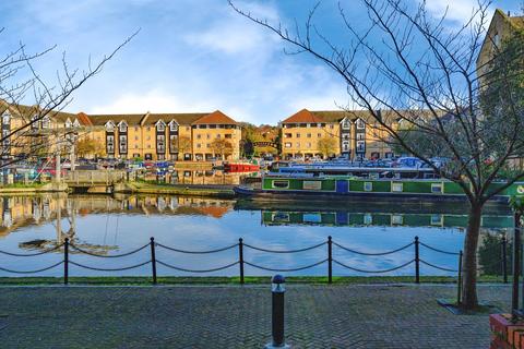 2 bedroom apartment for sale, Stationers Place, Hemel Hempstead