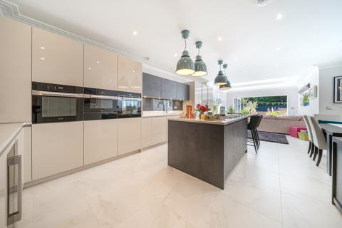 5 bedroom semi-detached house for sale, Oval Way, Gerrards Cross, Buckinghamshire, SL9