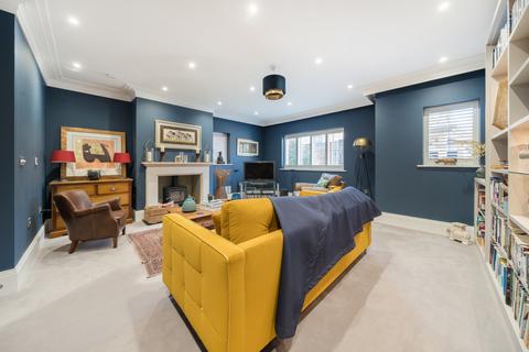 5 bedroom semi-detached house for sale, Oval Way, Gerrards Cross, Buckinghamshire, SL9