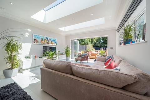 5 bedroom semi-detached house for sale, Oval Way, Gerrards Cross, Buckinghamshire, SL9