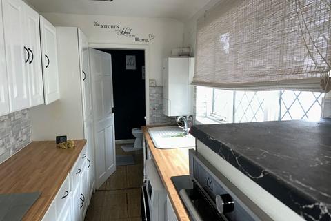 2 bedroom terraced house for sale, 125 Greets Green Road, West Bromwich, B70 9ET