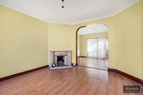 3 bedroom semi-detached house for sale, Woodfield Avenue, Wembley