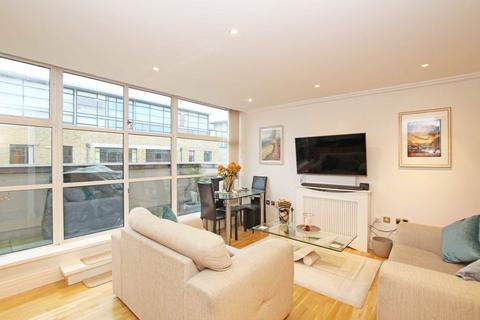 undefined, Ferry Lane, Brentford TW8