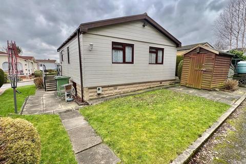 undefined, Lesley Way, Crosland Hill, Huddersfield