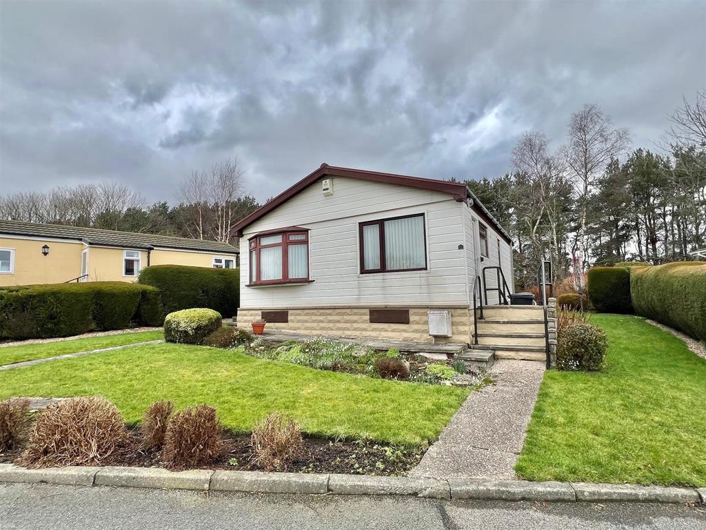 Bramleys Estate Agents - Lesley Way - Crosland Hil