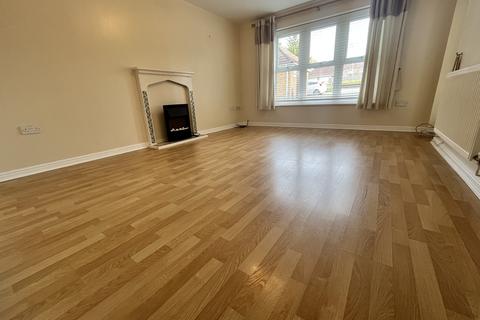 3 bedroom apartment to rent, Fir Court, Osier Drive, Laindon
