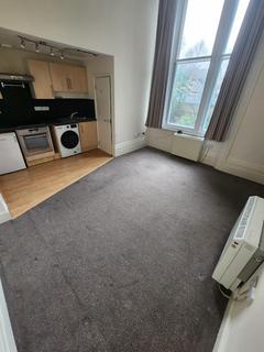 Studio to rent, England's Lane, London NW3