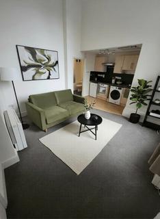 Studio to rent, England's Lane, London NW3