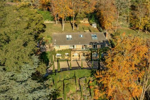 6 bedroom detached house for sale, Hearn Close, Penn, HP10