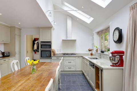 6 bedroom detached house for sale, Hearn Close, Penn, HP10