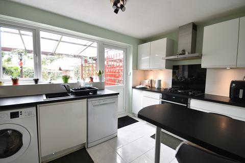 undefined, Horley, Surrey, RH6