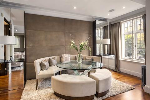 undefined, Sloane Street, London, SW1X