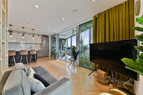1 bedroom flat to rent, Two Fifty One, 251 Southwark Bridge Road, Southwark, London, SE1
