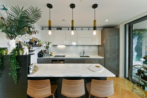 1 bedroom flat to rent, Two Fifty One, 251 Southwark Bridge Road, Southwark, London, SE1
