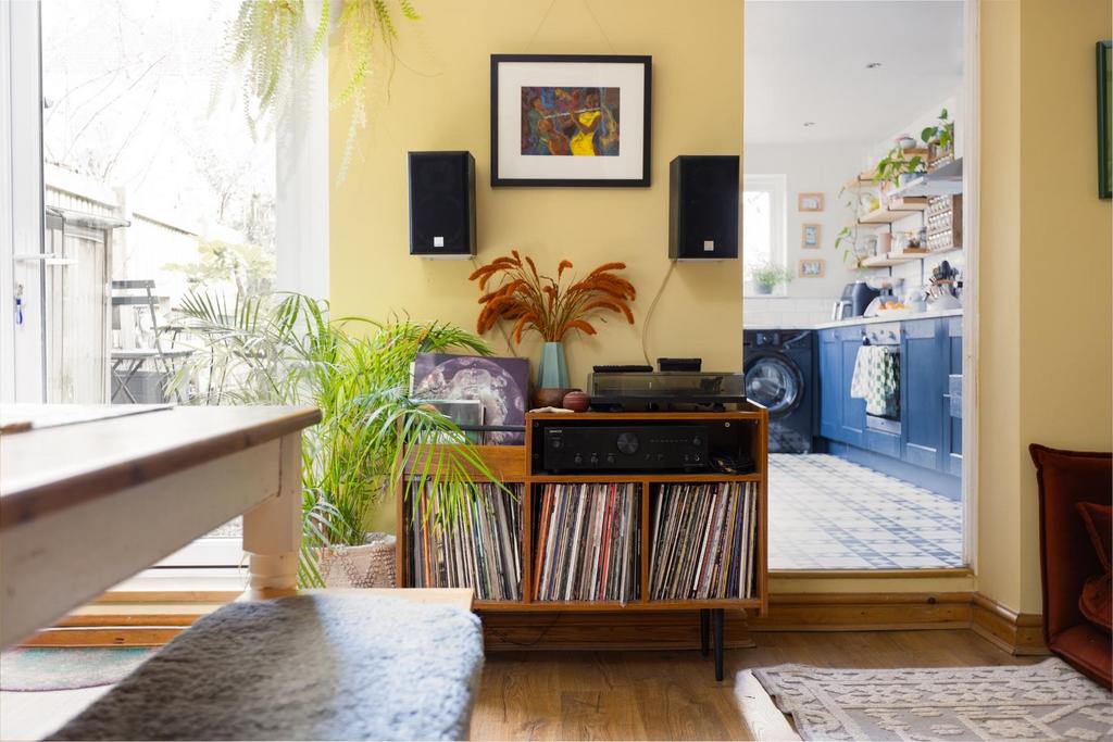 55 Sherbourne Street, BS5 8 EQ-19.jpg