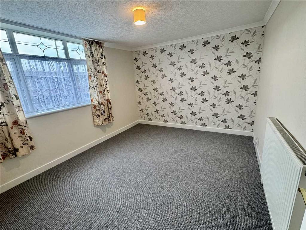 BEDROOM  1   (Front)