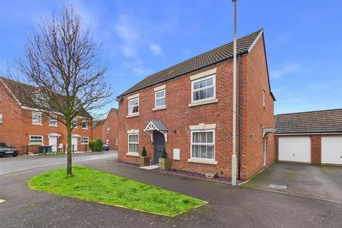 4 bedroom detached house for sale, Sealand Way Kingsway, Quedgeley, Gloucester