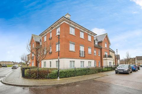 2 bedroom flat for sale, Demoiselle Crescent, Ipswich