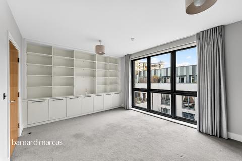 undefined, Battersea Park Road, London