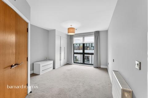 undefined, Battersea Park Road, London