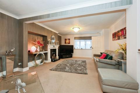 3 bedroom end of terrace house for sale, Fairley Way, Cheshunt, Waltham Cross