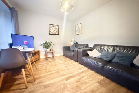 3 bedroom semi-detached house for sale, Kingsway, Stourbridge DY8
