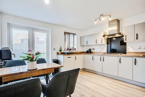 undefined, Burkwood Drive, WAKEFIELD