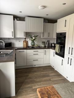 3 bedroom semi-detached house for sale, New Rossington, Doncaster DN11