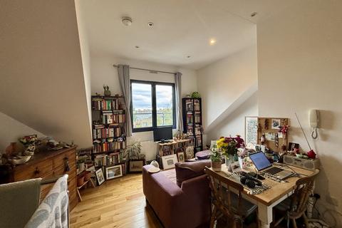 1 bedroom apartment for sale, LONDON SE23