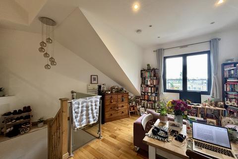 1 bedroom apartment for sale, LONDON SE23