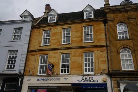 2 bedroom flat to rent, Albion Street, Chipping Norton