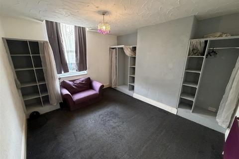 2 bedroom flat to rent, 76 London Street, FLEETWOOD FY7