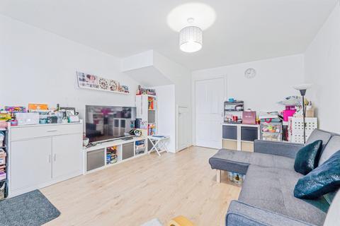 undefined, Maelfa, Llanedeyrn, Cardiff