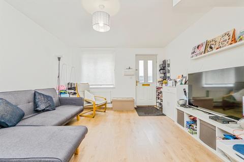 undefined, Maelfa, Llanedeyrn, Cardiff