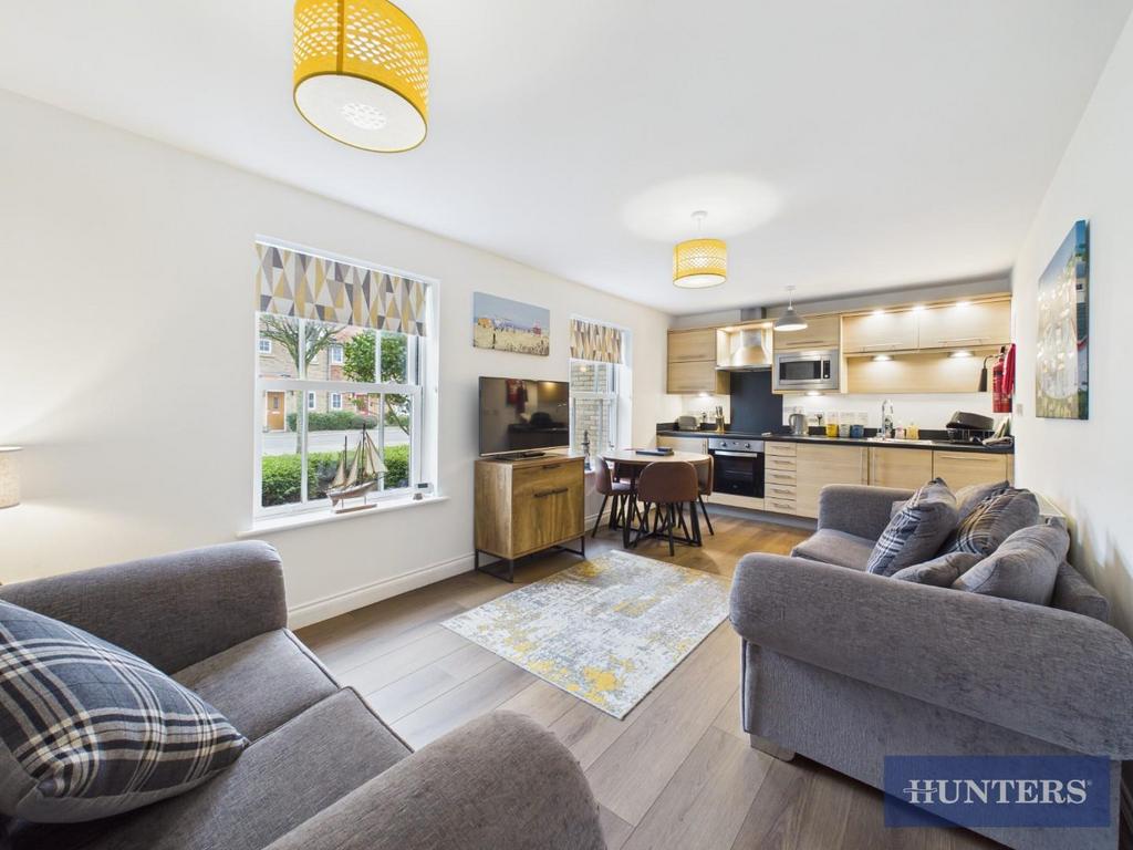 Lounge/Kitchen