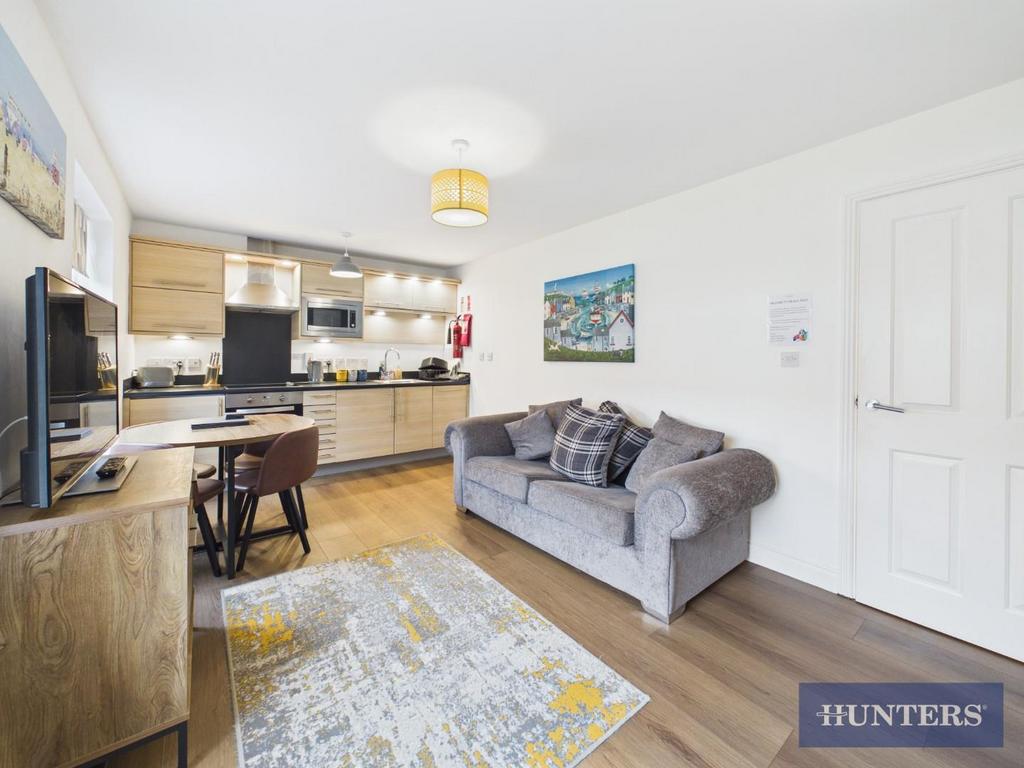 Lounge/Kitchen