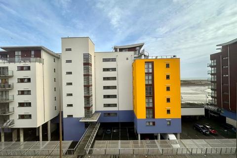 2 bedroom flat for sale, Midway Quay, Eastbourne