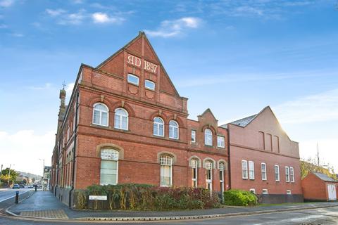 Grants Yard, Burton-On-Trent